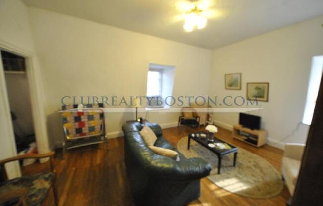 17 BIGELOW ST