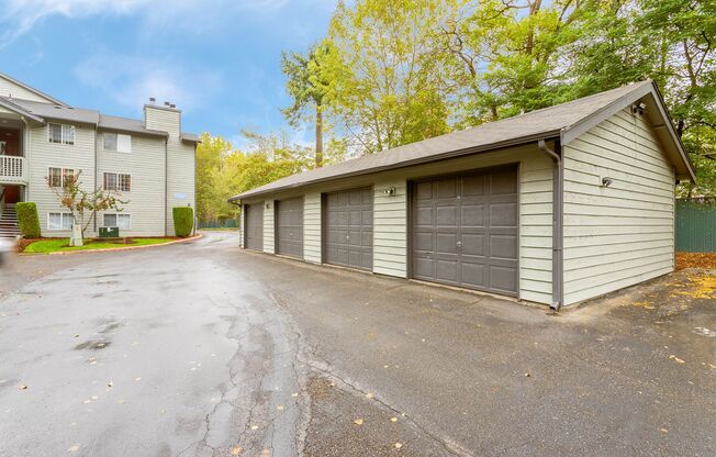 1 bed, 1 bath, 535 sqft, $1,350, Unit 1-105