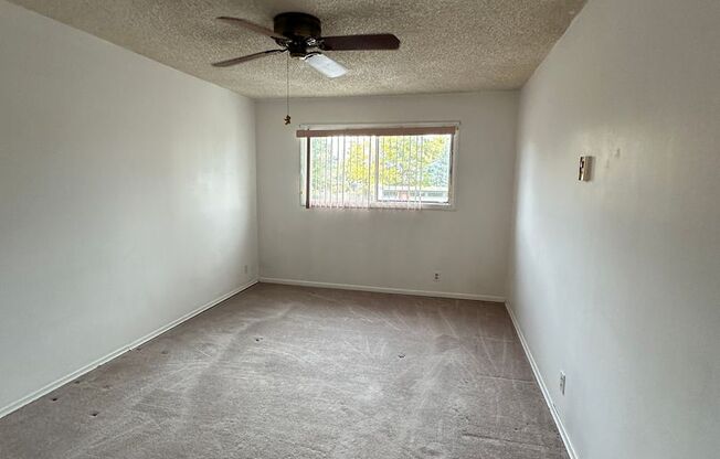 2 beds, 1 bath, $1,395, Unit Apt F