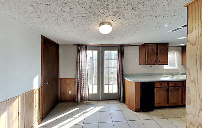 Lovely 3 Bedroom 1.5 Bathroom in Edmond Schools