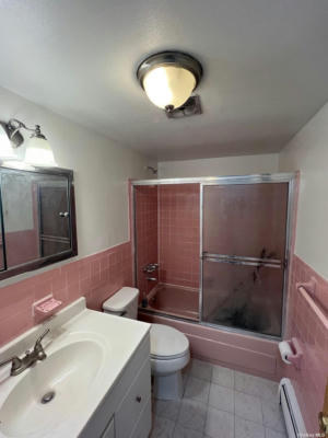 2 beds, 1 bath, $2,600, Unit 2FL