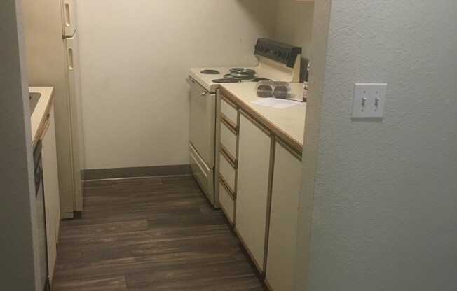 1 bed, 1 bath, 612 sqft, $1,499, Unit 23