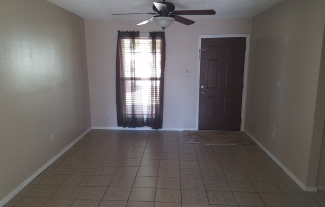 3 beds, 1 bath, $1,200