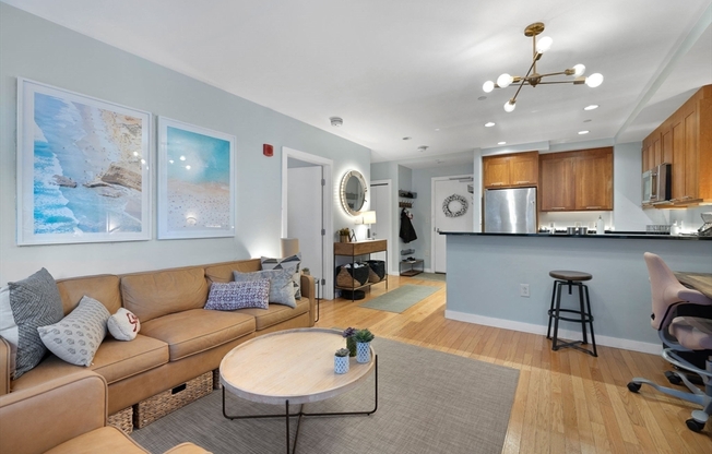 1 bed, 1 bath, 760 sqft, $3,600, Unit 306