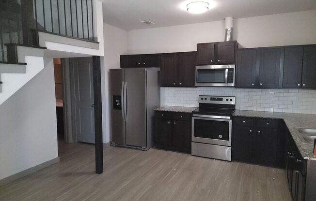 3 beds, 2 baths, 1,778 sqft, $1,895, Unit 10612-203