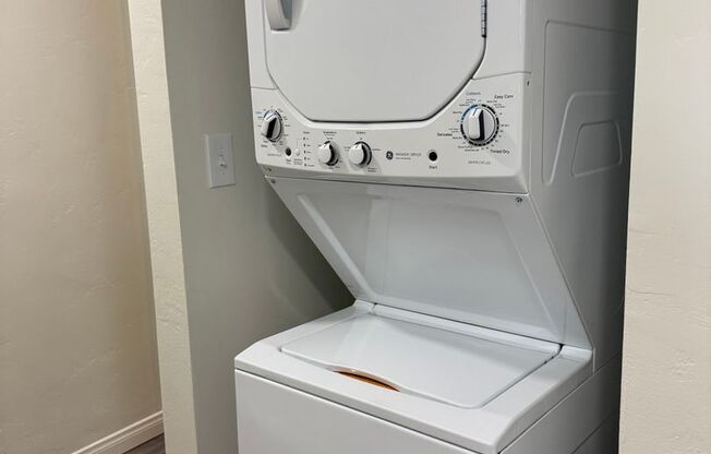 1 bed, 1 bath, 710 sqft, $2,100, Unit 7966