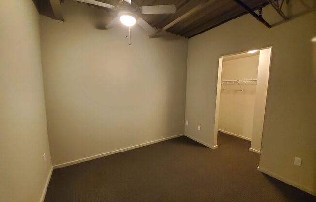 3 beds, 3 baths, 1,122 sqft, $1,890, Unit 304