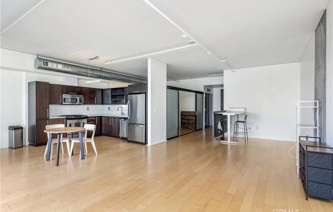 1 bed, 1 bath, 1,030 sqft, $2,900, Unit 810