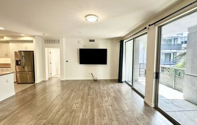 2 beds, 2 baths, 1,330 sqft, $3,975, Unit 436
