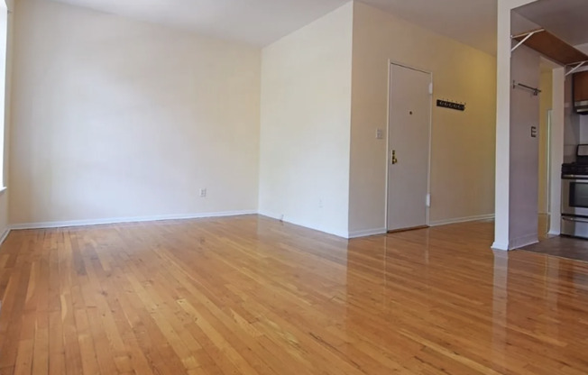423 CLERMONT AVE