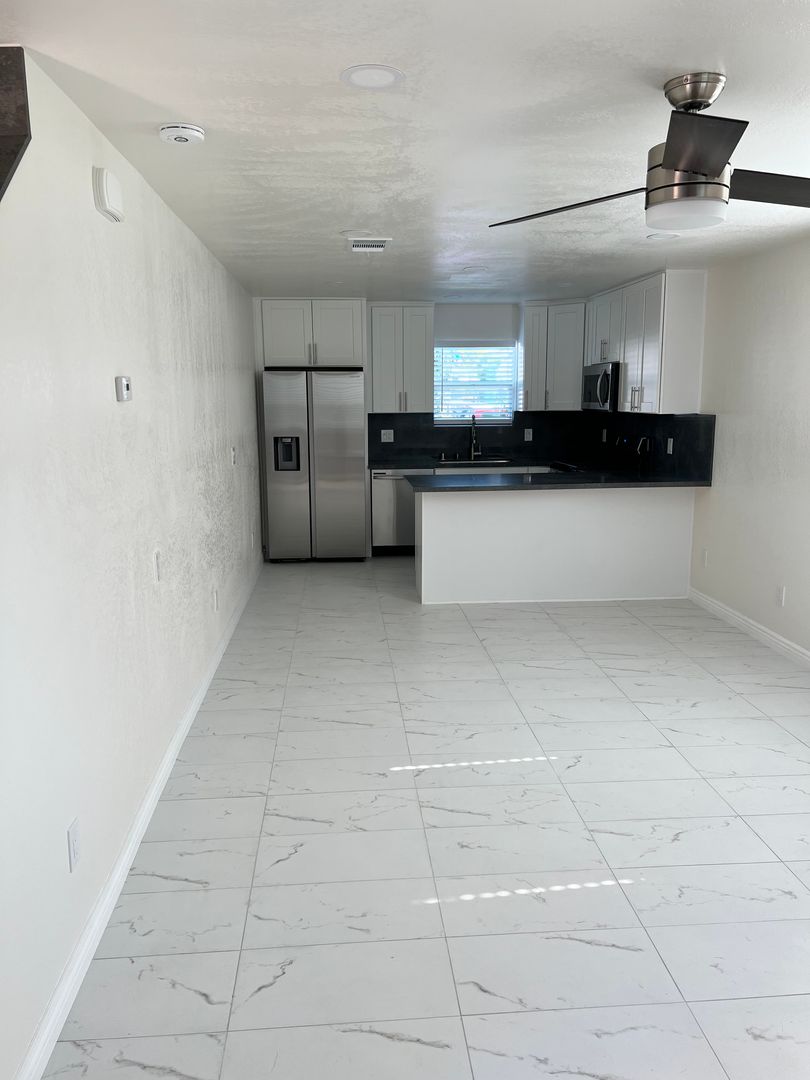 $2,850 - 2 Bed 1 Bath House in San Diego