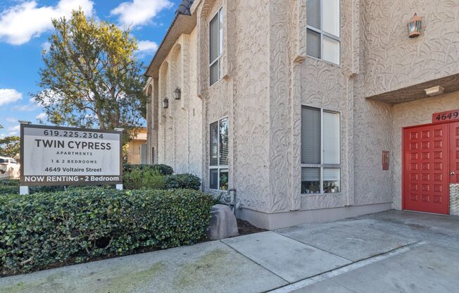 Twin Cypress Apartments