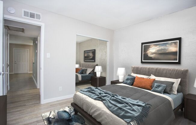2 beds, 1 bath, 900 sqft, $1,290, Unit 8