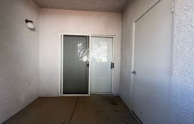 2 beds, 2 baths, $1,400