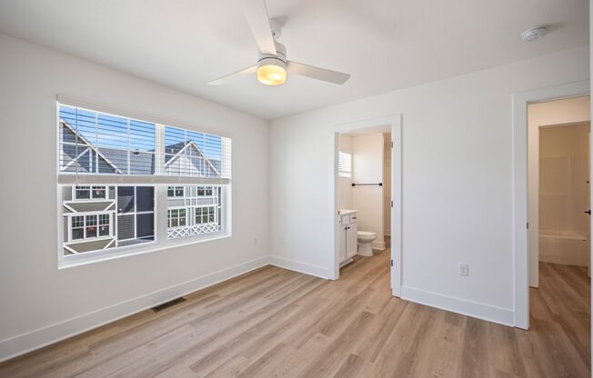 2 beds, 2.5 baths, 1,200 sqft, $1,900, Unit 2982 SE Apex Vista