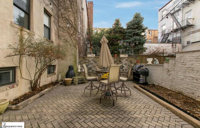 150 CARROLL ST