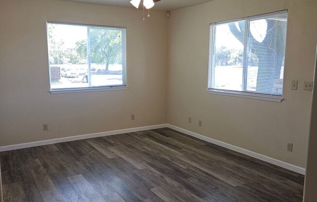 Charming 2 Bedroom 2 Bath Home Near Downtown Modesto