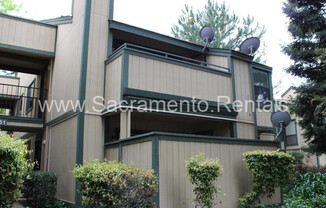 2 beds, 1 bath, $1,795