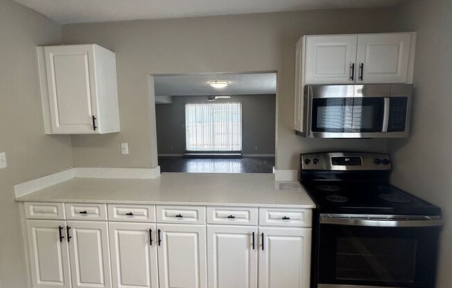 3 beds, 2.5 baths, 1,510 sqft, $1,577