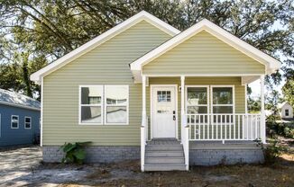 3BR/2BA Fantastic Location in Savannah