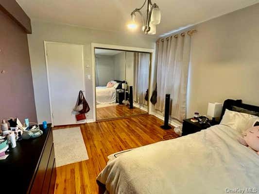 1 bed, 1 bath, 923 sqft, $2,500, Unit 4P