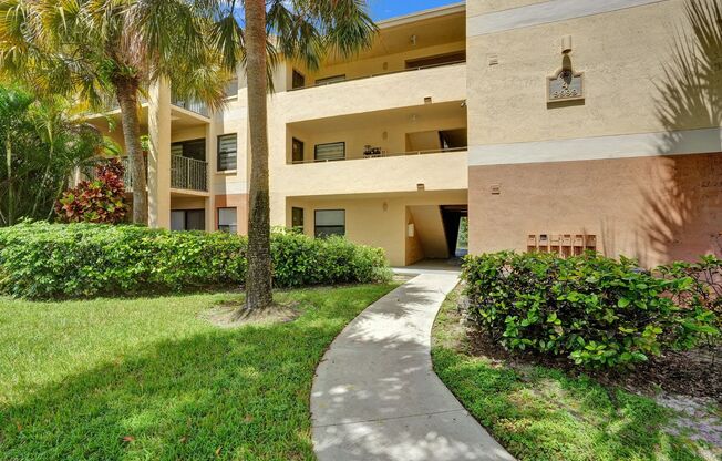 2 beds, 2 baths, $2,000, Unit APARTMENT 407