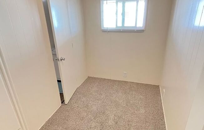3 beds, 1.5 baths, 750 sqft, $2,999, Unit 51