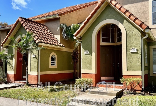 401 FOUNTAINHEAD CIR