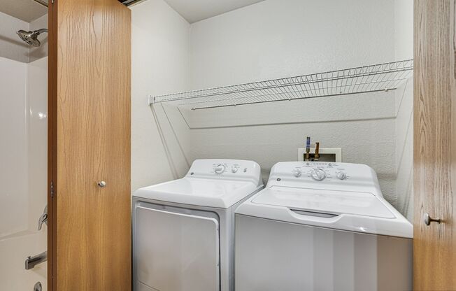 2 beds, 2 baths, 975 sqft, $1,299, Unit N104