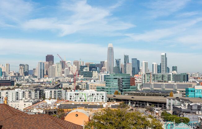 Potrero Hill: Remodeled Top Floor with City Views, Bonus Room & 2 Car Parking
