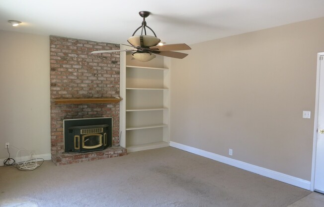 3 beds, 2 baths, $4,440.95