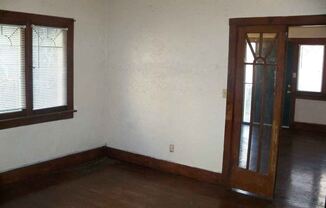 352-354 S 800 East