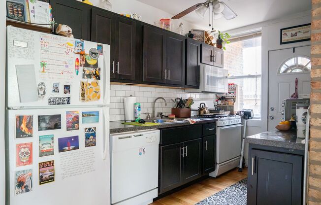 2 beds, 1 bath, 775 sqft, $1,895, Unit 4744-3A
