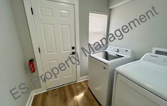 3 beds, 1.5 baths, $1,795