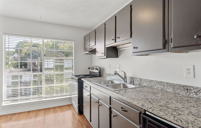2 beds, 1.5 baths, 957 sqft, $1,497, Unit 1729E