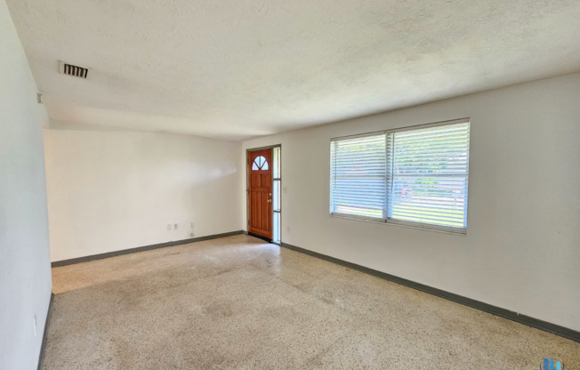 GORGEOUS 2 BEDS | 2 BATHS Home with a BONUS ROOM in Holiday available for rent! *MOVE-IN SPECIAL*