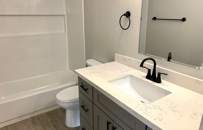 Studio, 1 bath, 407 sqft, $995, Unit 210