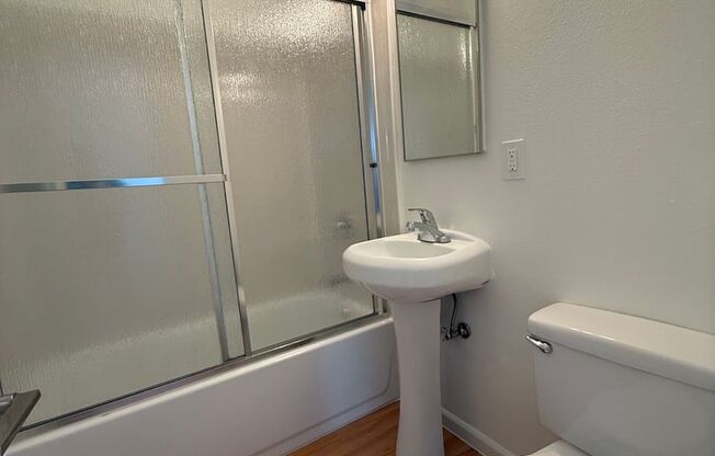 1 bed, 1 bath, 525 sqft, $1,795, Unit 9181-9