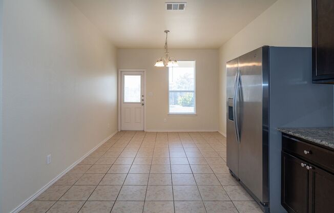 3 beds, 2 baths, $1,895