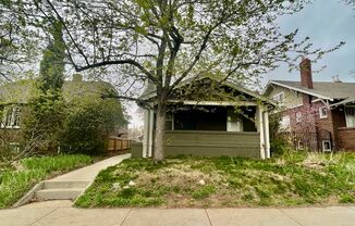 Beautiful 2 bed 2 bath in Highlands- MOVE IN SPECIAL $1000