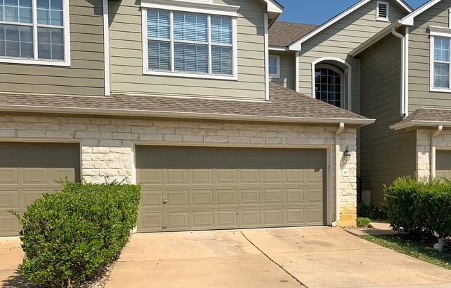 Great Condo in Secluded Community!