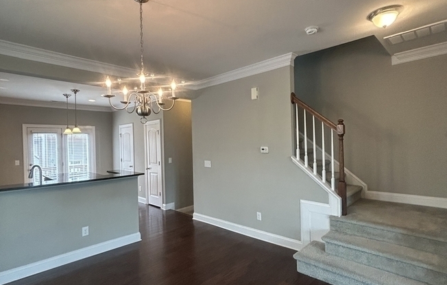 1401 TOWN HOME DR