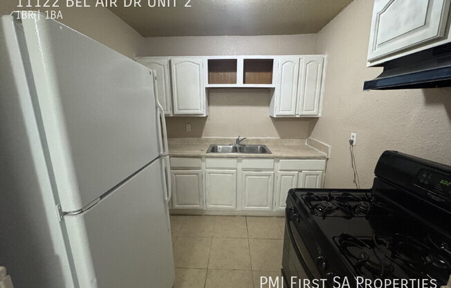 11122 BEL AIR DR
