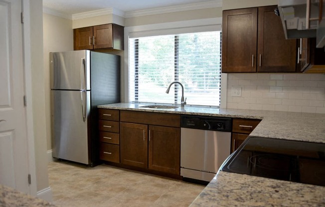 Townhouse Kitchen at Stone Run East