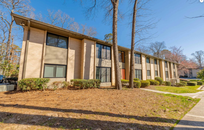 2 beds, 1 bath, 836 sqft, $1,350.7, Unit 1532-C