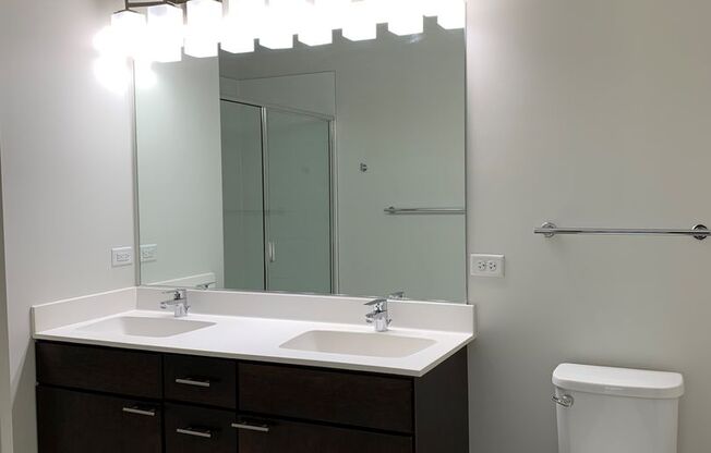 2 beds, 2 baths, 1,318 sqft, $3,412, Unit 354