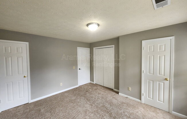 5288 WEYDEN CT