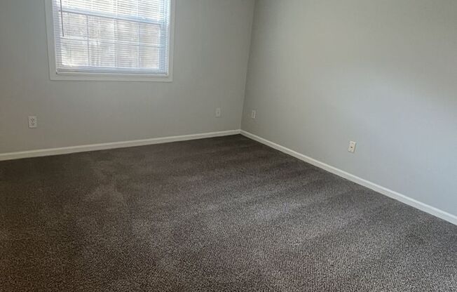 1 bed, 1 bath, 646 sqft, $785, Unit 350A