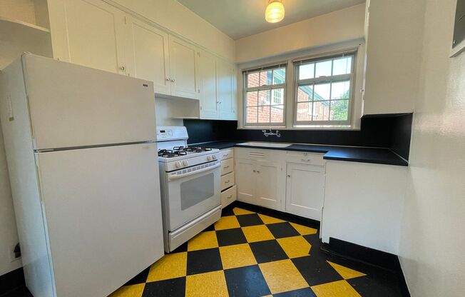 Sandycrest Terrace Apartments