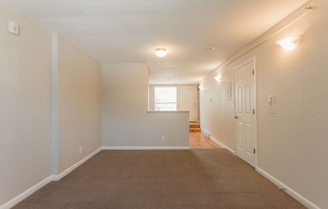 2 beds, 1 bath, 690 sqft, $2,800, Unit 209